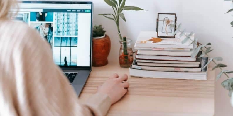 why is curl not working on istio egress gateway.jpg