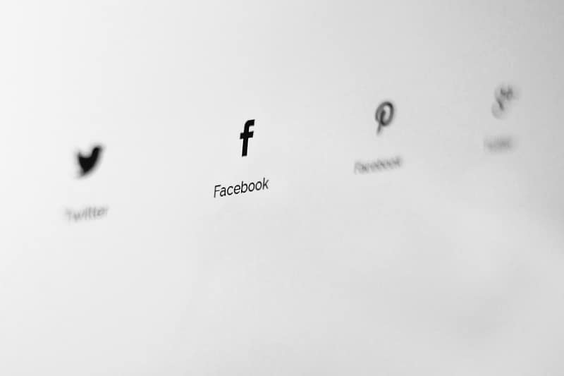 facebook icon facebook ads dashboard campaign targeting social media analytics.jpg