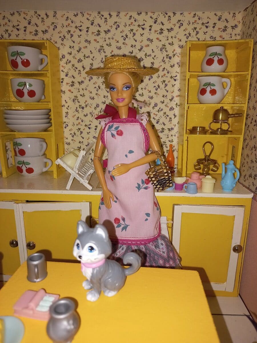 H7-Claire-in-keuken
